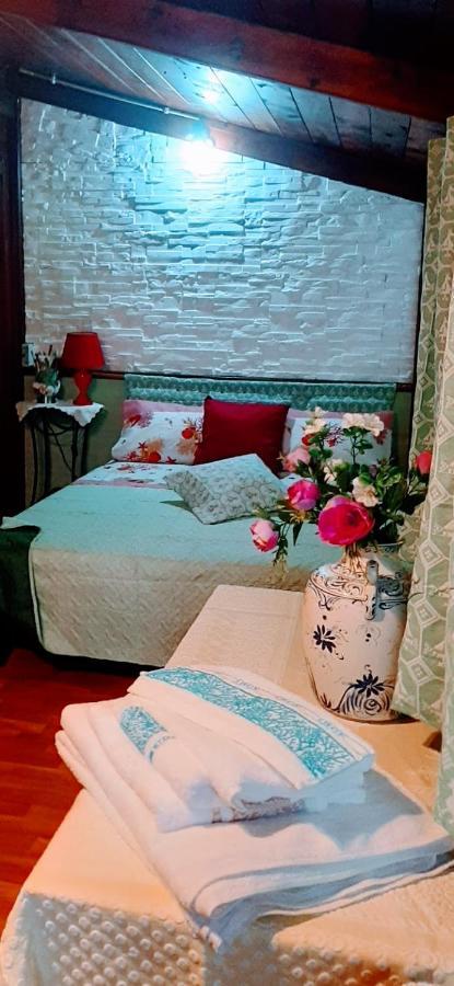 Tom E Jerry Bed & Breakfast Domus De Maria Exterior photo